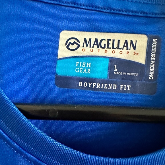 EUC Women’s Magellan Fishing shirt - Picture 2 of 5